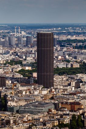 Tour Montparnasse : le désamiantage interrompu jusqu'à nouvel ordre (préfecture)