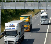 EcoMouv (EcoTaxe) : ce fiasco coûtera 820 millions d'euros aux contribuables français EcoMouv (EcoTaxe) : ce fiasco coûtera 820 millions d'euros aux contribuables français