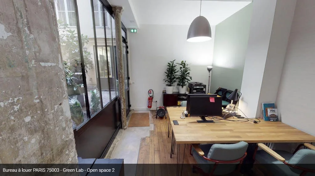 Espace bureau tout équipé