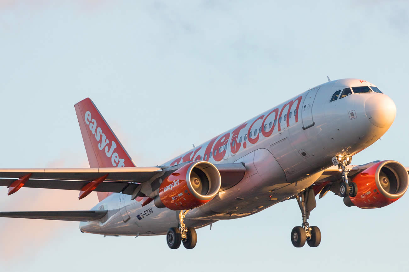 Bon plan easyJet : 400.000 billets d'avion à prix réduits, à saisir avant le 30 avril 2024 Bon plan easyJet : 400.000 billets d'avion à prix réduits, à saisir avant le 30 avril 2024