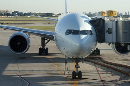 Des bornes dans les aéroports parisiens pour compenser ses émissions carbone