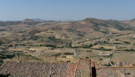 Sicile : Investir dans une maison à 1 euro, mais avec obligation d'effectuer les rénovations dans les 3 ans Sicile : Investir dans une maison à 1 euro, mais avec obligation d'effectuer les rénovations dans les 3 ans