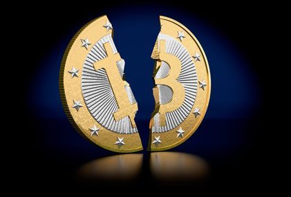 Bitcoin : des ventes paniques sur la monnaie virtuelle, un crash de 35% en quelques secondes