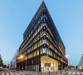 Boursorama, un nouveau siège, pour une nouvelle assise sur le marché de la banque en ligne ? Boursorama, un nouveau siège, pour une nouvelle assise sur le marché de la banque en ligne ?