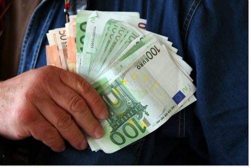 Epargne : Emissions obligataires des banques, cela vaut-il le coup ? Epargne : Emissions obligataires des banques, cela vaut-il le coup ?