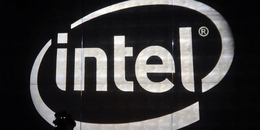 Intel : inside ou outside ? Intel : inside ou outside ?