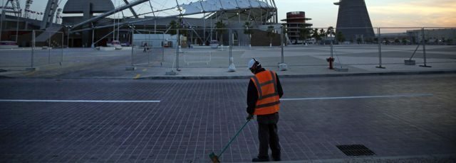 Mondial 2022 : le Qatar améliorera les conditions de travail des ouvriers Mondial 2022 : le Qatar améliorera les conditions de travail des ouvriers