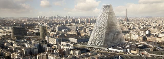 Anne Hidalgo joue gros sur la tour Triangle à Paris Anne Hidalgo joue gros sur la tour Triangle à Paris