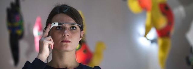 Lachées par leurs adeptes, l'avenir devient flou pour les Google Glass Lachées par leurs adeptes, l'avenir devient flou pour les Google Glass