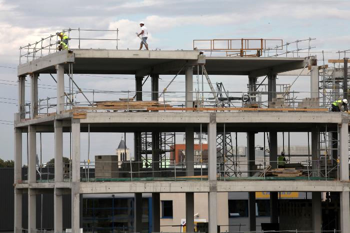 Logement : les mises en chantier toujours en panne Logement : les mises en chantier toujours en panne