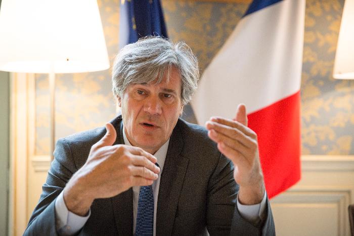 Stéphane Le Foll : Plus 22 000 éleveurs sont au bord du dépôt de bilan Stéphane Le Foll : Plus 22 000 éleveurs sont au bord du dépôt de bilan