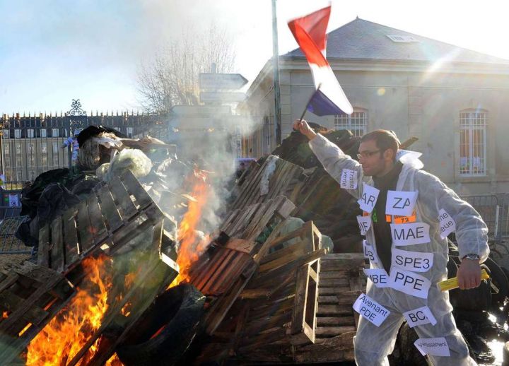 EN IMAGES. Les agriculteurs manifestent leur ras-le-bol EN IMAGES. Les agriculteurs manifestent leur ras-le-bol