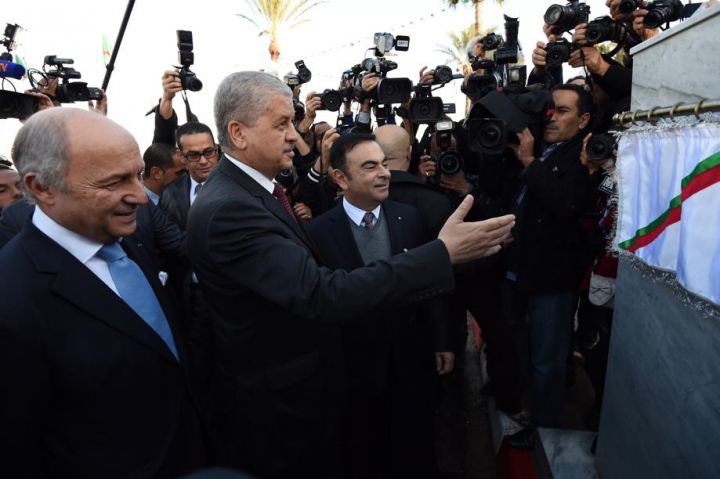 Une usine Renault inaugurée en grande pompe en Algérie Une usine Renault inaugurée en grande pompe en Algérie