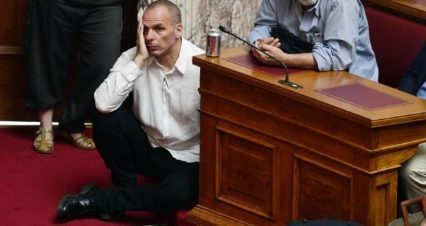 Grèce : partisan d'une ligne dure, Varoufakis explique sa démission surprise
