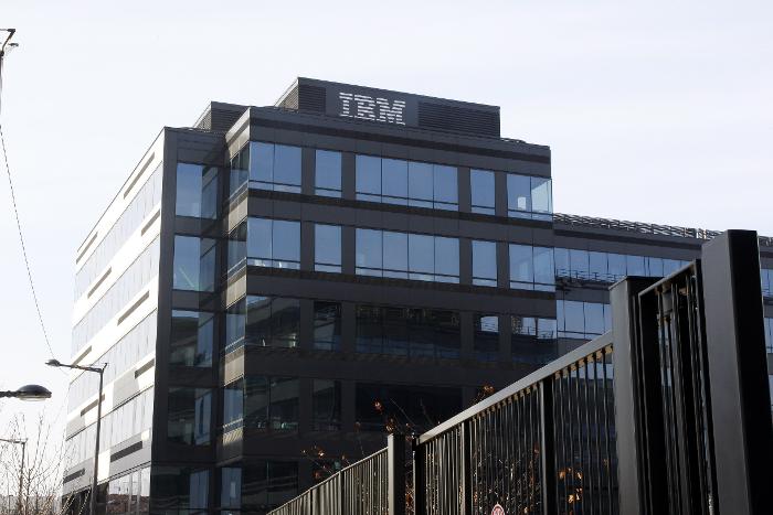 La justice annule le plan social d'IBM France, 700 emplois en jeu