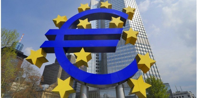 Un gouverneur de la BCE en faveur de l'achat d'obligations d'Etat