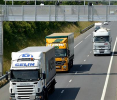 Economies : les 173 portiques écotaxe seront réutilisés par la gendarmerie, de nouveaux radars en vue ?