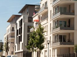 Immobilier : un fonds d'Axa achète pour plus de 1 md EUR de bureaux et d'hôtels