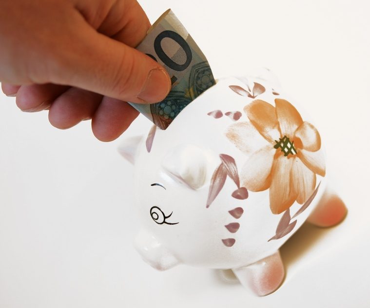 Bonne résolution 2012 : C'est décidé, j'épargne 100 € par mois ! Bonne résolution 2012 : C'est décidé, j'épargne 100 € par mois !