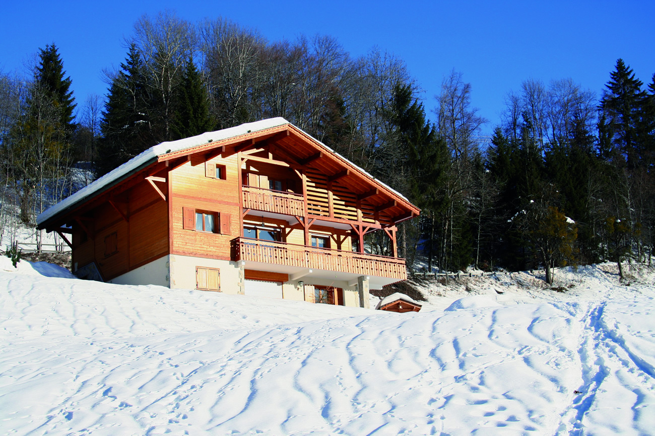 Prix du mètre carré de l'immobilier dans les 10 stations de ski françaises les plus enneigées Prix du mètre carré de l'immobilier dans les 10 stations de ski françaises les plus enneigées
